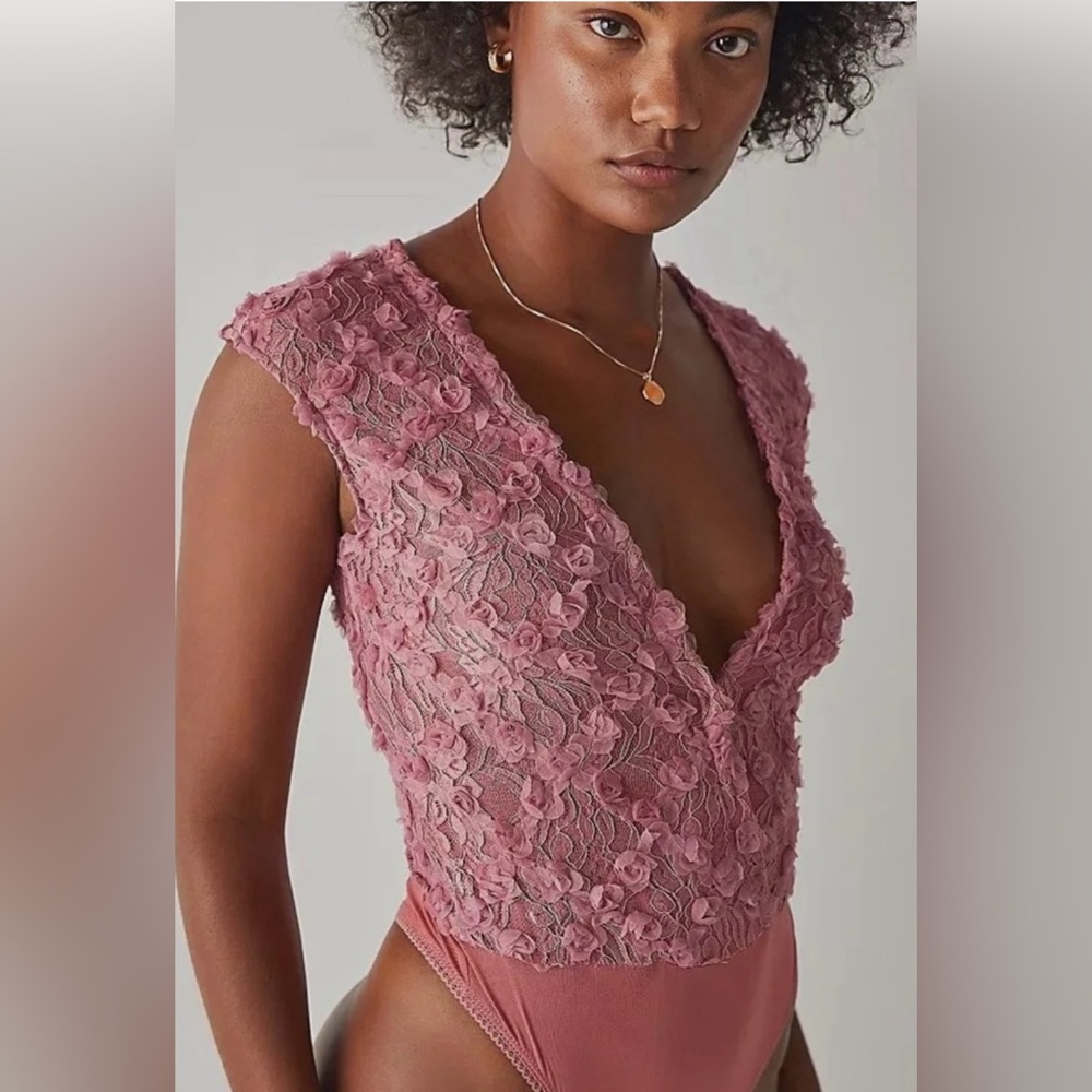 Intimately Free People Bodysuit Lace Size Medium.